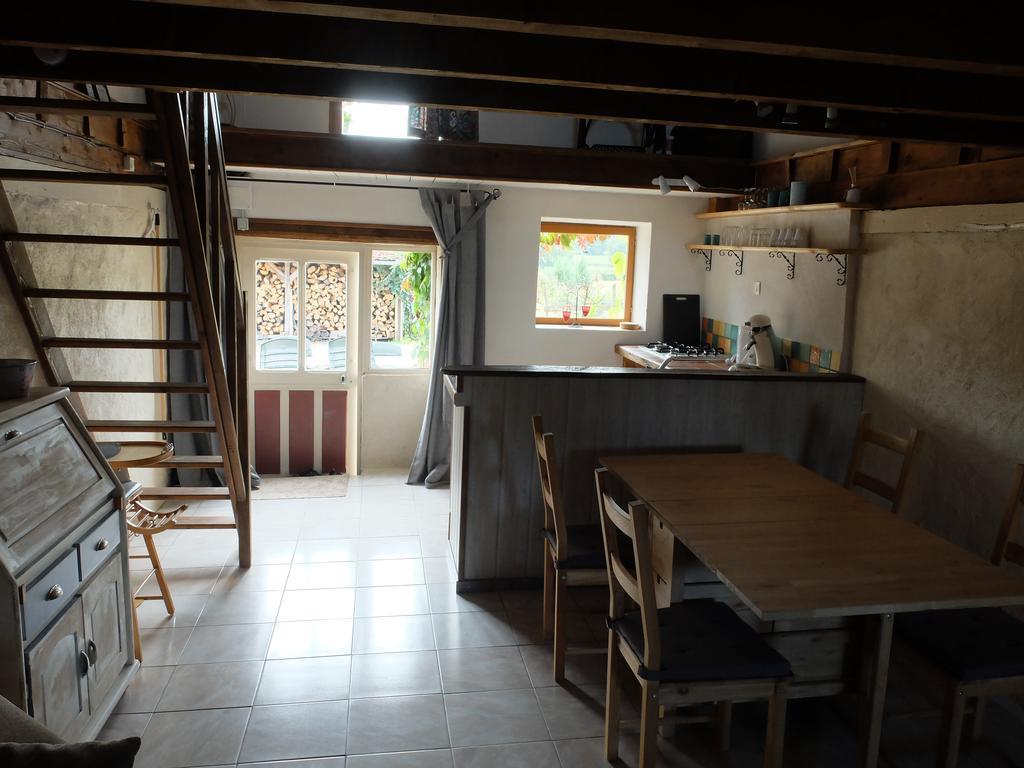 Le Bon Coeur Bed & Breakfast Ygrande Luaran gambar